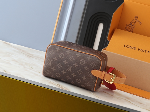 ルイヴィトンバッグ側面デザイン